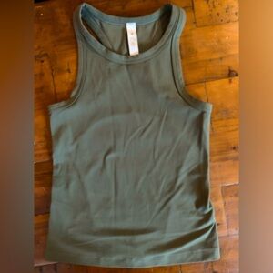 Lululemon razorback tank olive